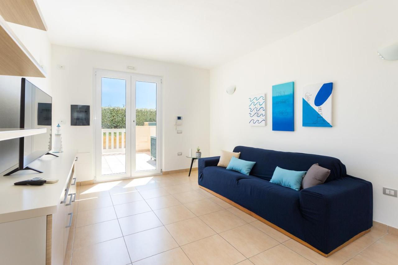 La Casa Del Sole - Appartamento Con Piscina Frontemare A Pochi Minuti Da Oristano Torre Grande Luaran gambar