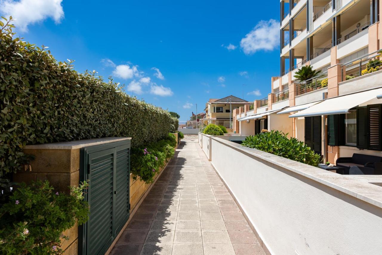 La Casa Del Sole - Appartamento Con Piscina Frontemare A Pochi Minuti Da Oristano Torre Grande Luaran gambar