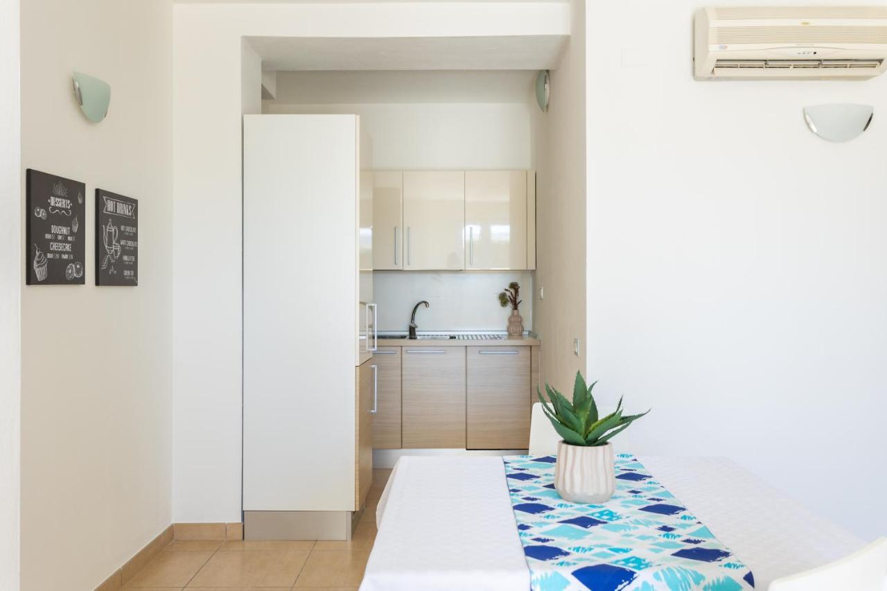 La Casa Del Sole - Appartamento Con Piscina Frontemare A Pochi Minuti Da Oristano Torre Grande Luaran gambar